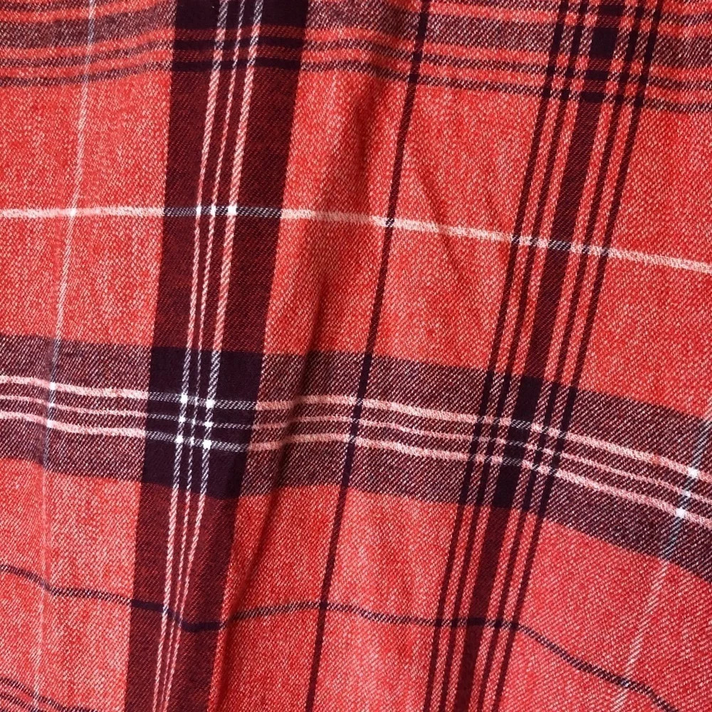 Levi's | Red Plaid Flannel Button Down Shirt - Picture 5 of 5